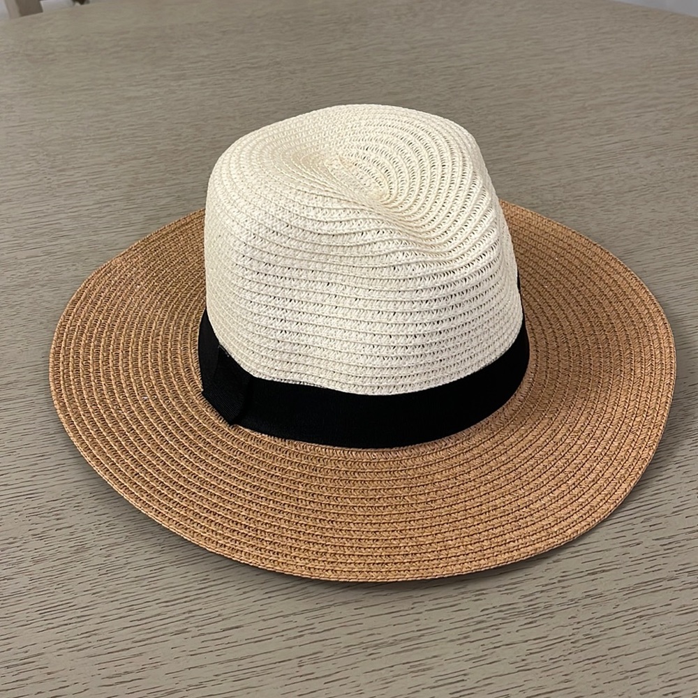 Beige/White/Black Sun Hat